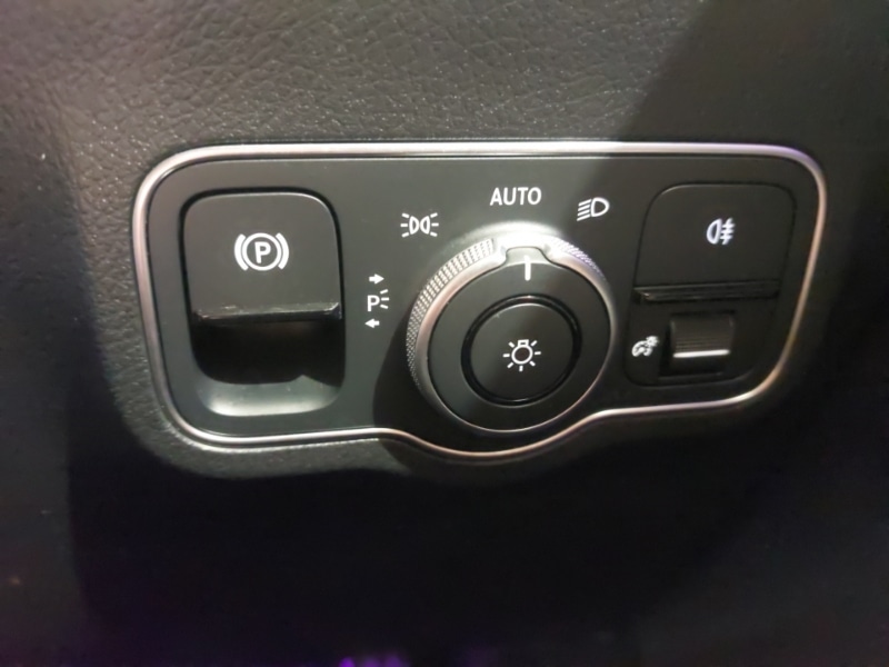 Used Mercedes-Benz EQA 2023 for sale - 76639293: Photo 18