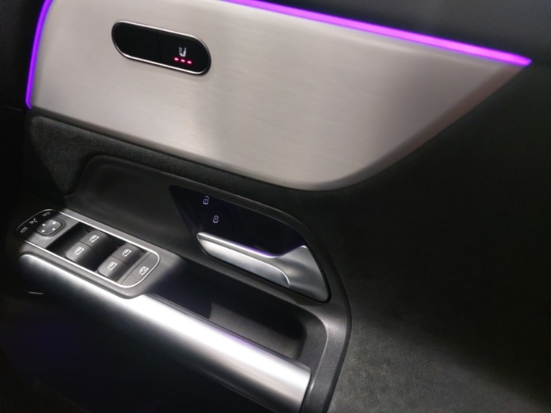 Used Mercedes-Benz EQA 2023 for sale - 76639293: Photo 19