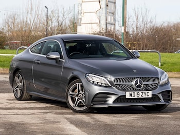 Used Mercedes-Benz C Class 2019 for sale - 77704463: Photo