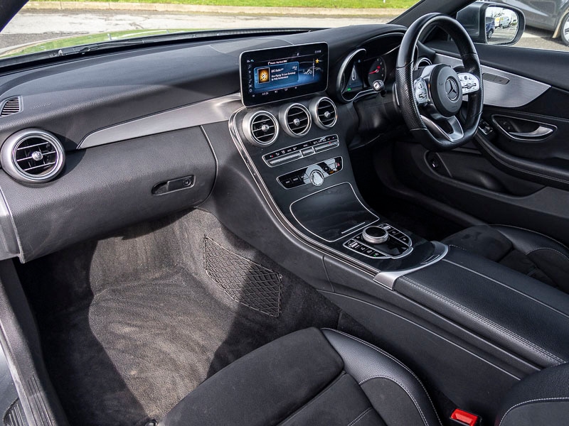 Used Mercedes-Benz C Class 2019 for sale - 77704463: Photo 2