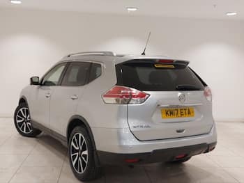 Used Nissan X-Trail 2017 for sale - 79734607: Photo
