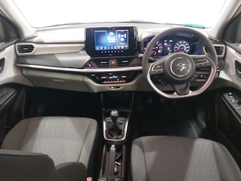 Used Suzuki Swift 2024 for sale - 77569299: Photo