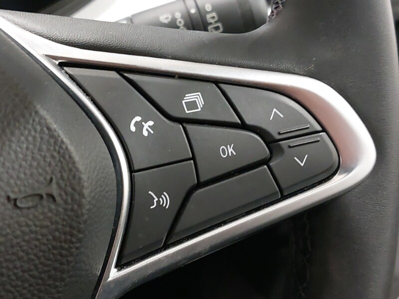 Used Renault Clio 2023 for sale - 77816250: Photo 17