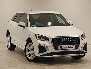 Audi - Q2