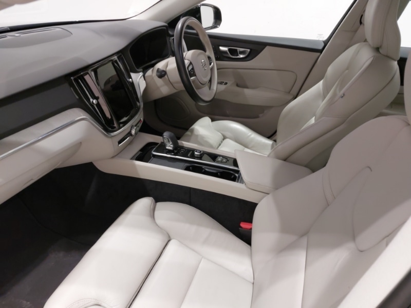 Used Volvo S60 2023 for sale - 76107948: Photo 5