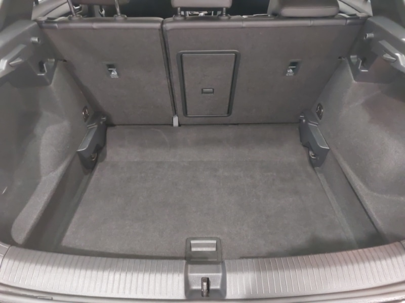 Used Volkswagen T-Roc 2019 for sale - 76839104: Photo 8