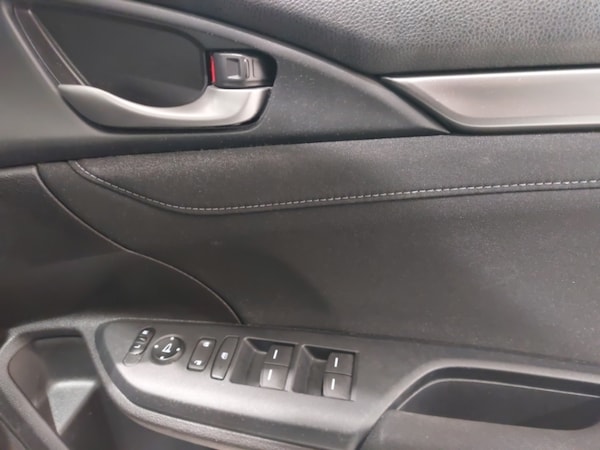 Used Honda Civic 2019 for sale - 76213185: Photo 19