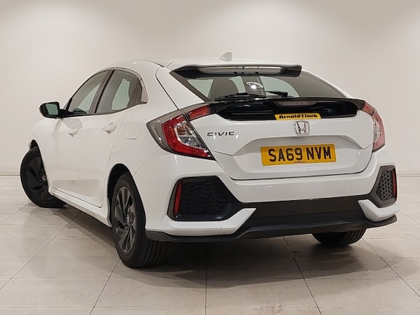 Used Honda Civic 2019 for sale - 76213185: Photo 3