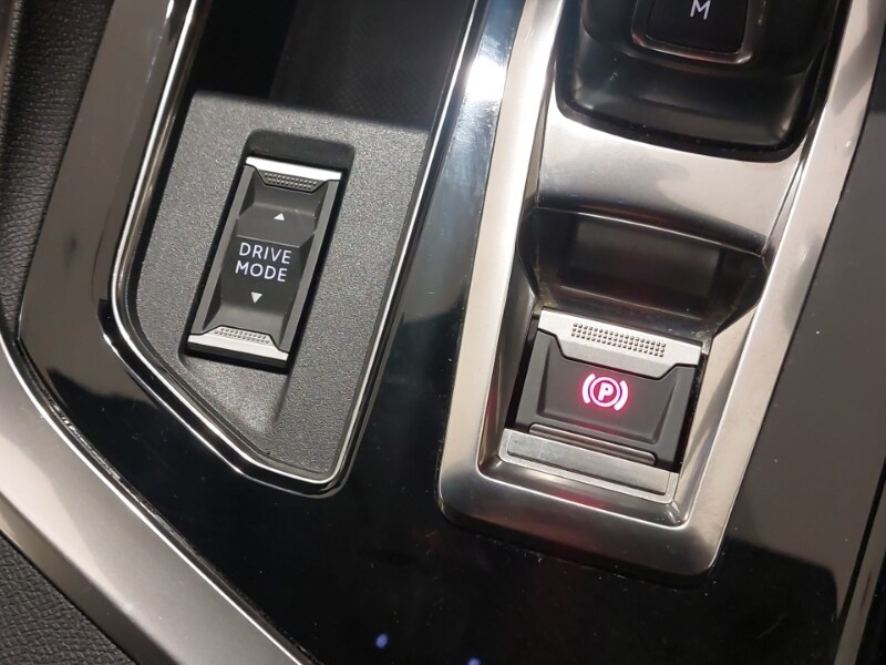 Used Peugeot 3008 2023 for sale - 77448847: Photo 15