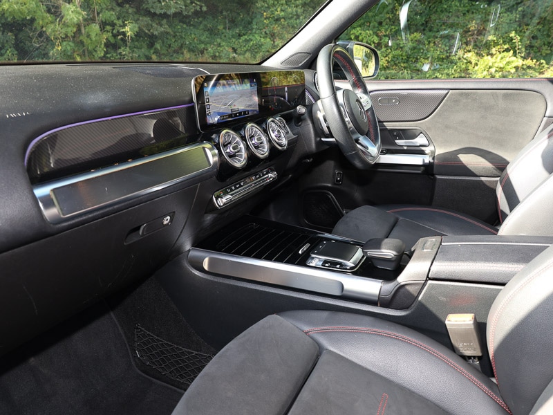 Used Mercedes-Benz GLB 2021 for sale - 76343711: Photo 2