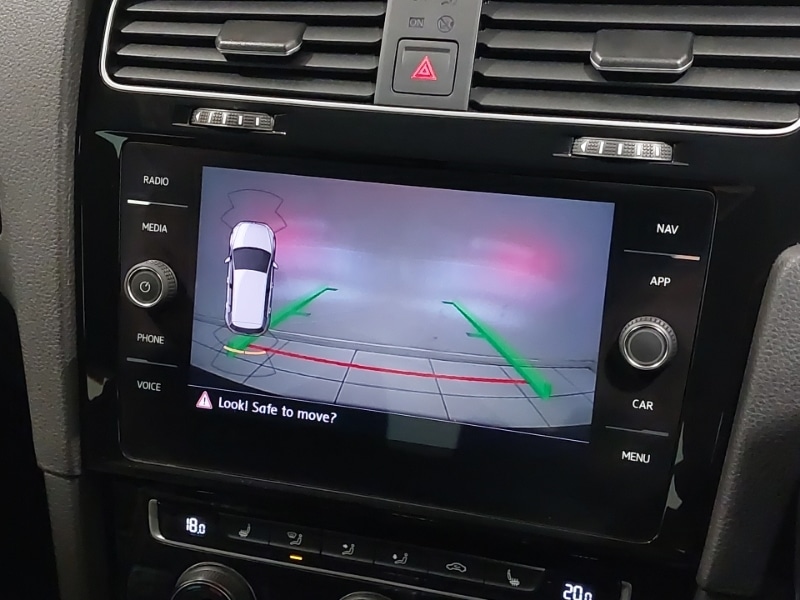 Used Volkswagen Golf 2019 for sale - 77644782: Photo 11