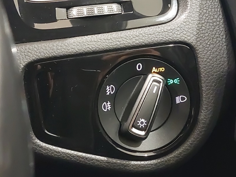 Used Volkswagen Golf 2019 for sale - 77644782: Photo 18