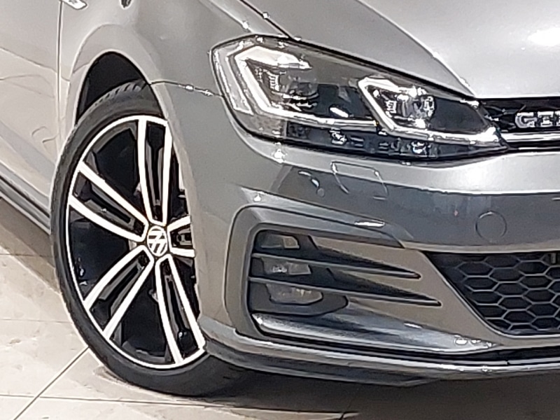 Used Volkswagen Golf 2019 for sale - 77644782: Photo 9