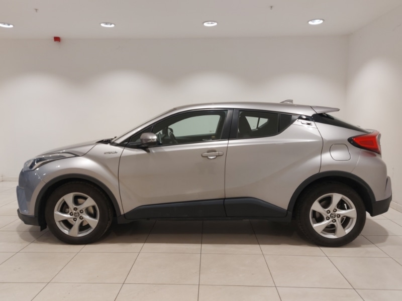 Used Toyota C-HR 2019 for sale - 77722101: Photo 4