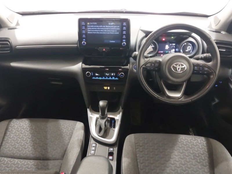 Used Toyota Yaris Cross 2022 for sale - 77347668: Photo 2