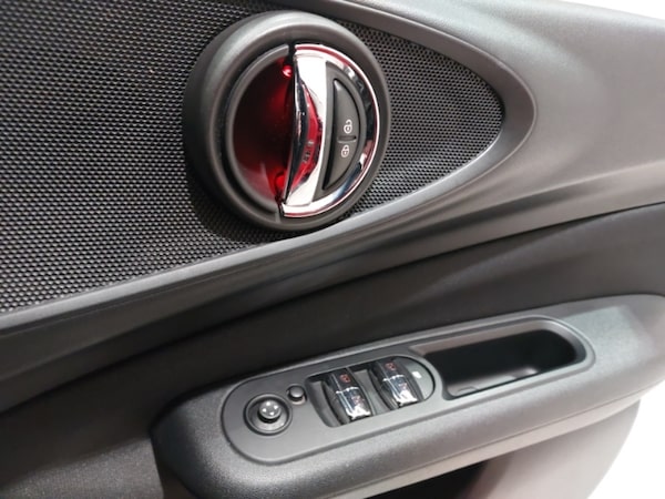 Used MINI Clubman 2019 for sale - 75368976: Photo 19
