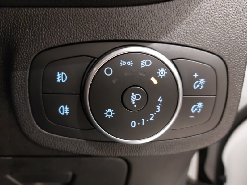 Used Ford Fiesta 2019 for sale - 76643917: Photo 18