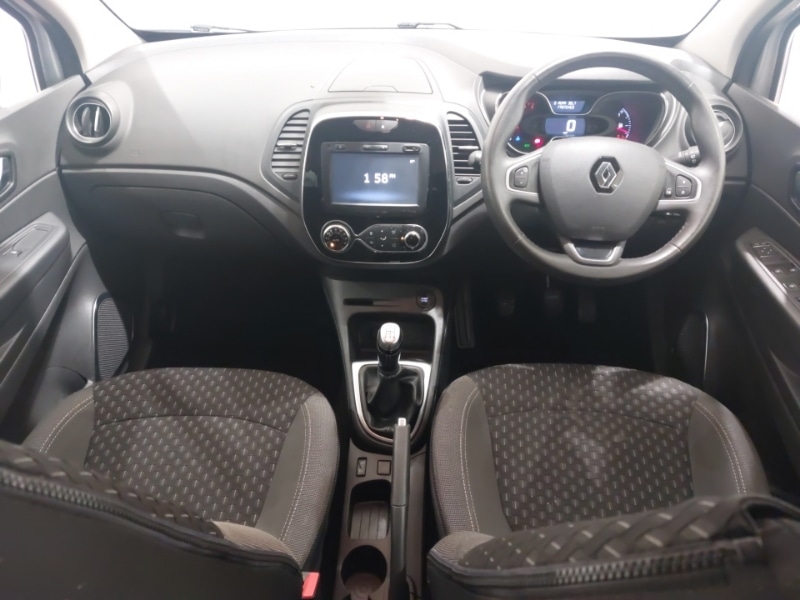 Used Renault Captur 2017 for sale - 76269256: Photo 2