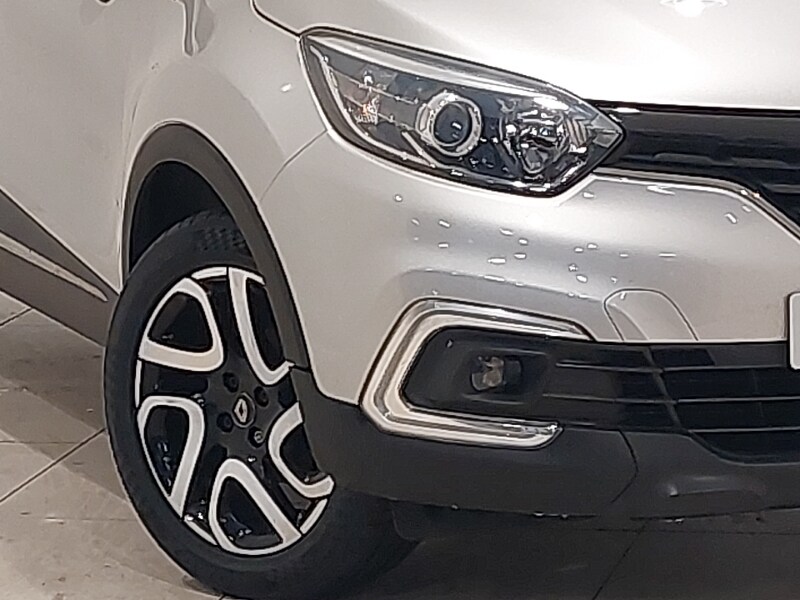 Used Renault Captur 2017 for sale - 76269256: Photo 9