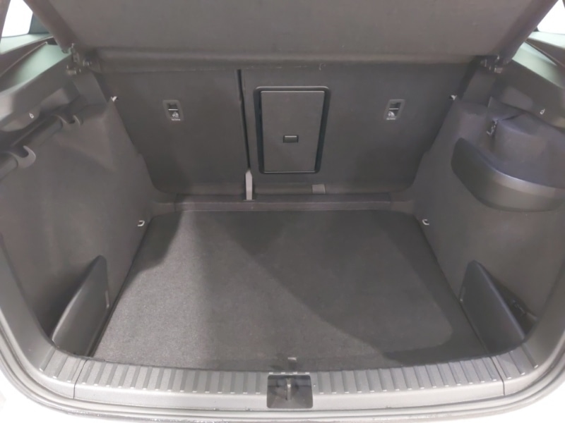 Used Skoda Karoq 2024 for sale - 76365538: Photo 8