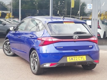 Used Hyundai i20 2022 for sale - 76393312: Photo