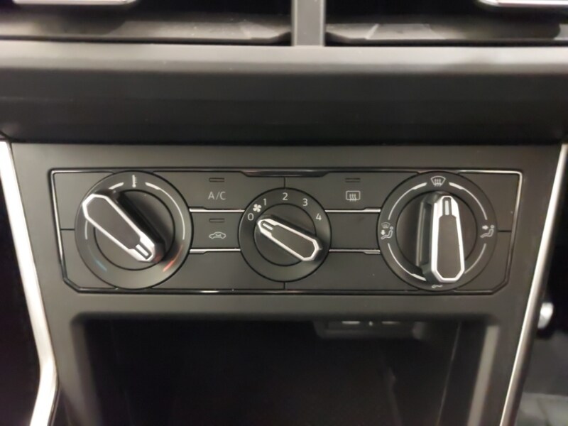 Used Volkswagen Polo 2024 for sale - 76365547: Photo 13