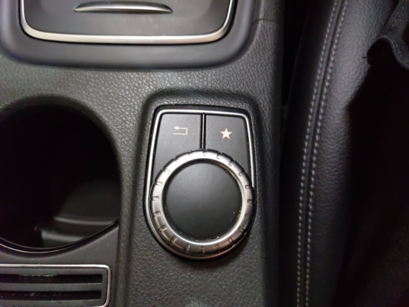 Used Mercedes-Benz GLA 2018 for sale - 76619070: Photo 17