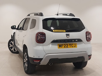 Used Dacia Duster 2022 for sale - 78317910: Photo