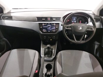 Used SEAT Arona 2018 for sale - 77393012: Photo