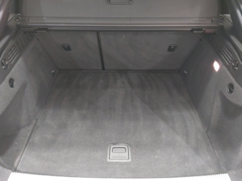 Used Audi Q3 2015 for sale - 78066180: Photo 8