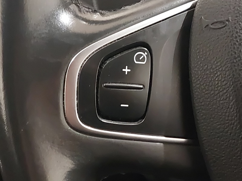 Used Renault Captur 2017 for sale - 77265827: Photo 16