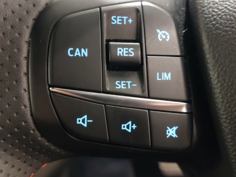 Used Ford Focus 2023 for sale - 78187291: Photo 16