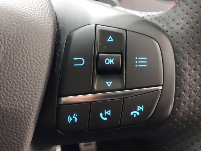 Used Ford Focus 2023 for sale - 78187291: Photo 17