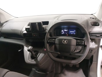 Used Vauxhall Combo 2024 for sale - 77234962: Photo