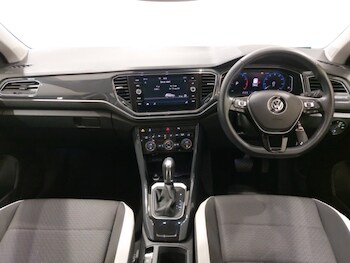 Used Volkswagen T-Roc 2019 for sale - 75595086: Photo
