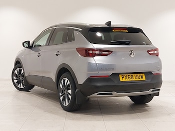 Used Vauxhall Grandland X 2018 for sale - 76183694: Photo 3