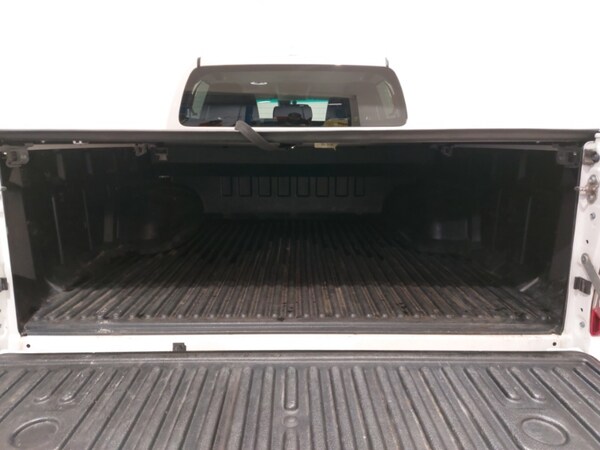 Used Toyota Hilux 2023 for sale - 74706317: Photo 8