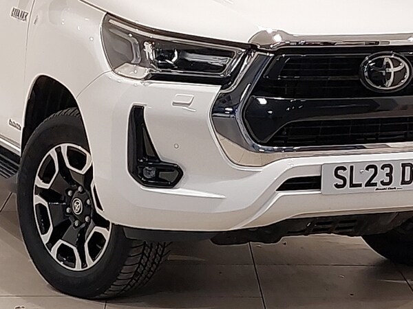 Used Toyota Hilux 2023 for sale - 74706317: Photo 9