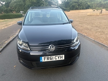 Used Volkswagen Touran 2012 for sale - 79543731: Photo