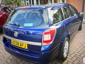 Used Vauxhall Astra 2009 for sale - 79274699: Photo