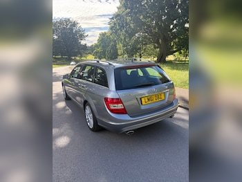 Used Mercedes-Benz C Class 2011 for sale - 79240969: Photo