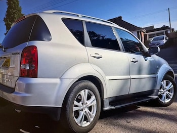 Used Ssangyong Rexton 2012 for sale - 79257662: Photo