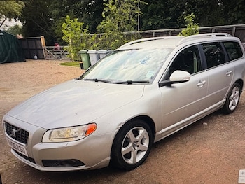 Used Volvo V70 2008 for sale - 79246656: Photo