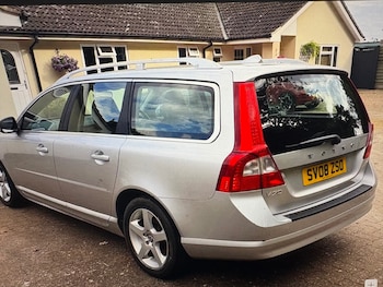 Used Volvo V70 2008 for sale - 79246656: Photo