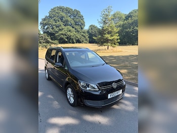 Used Volkswagen Touran 2013 for sale - 79459803: Photo