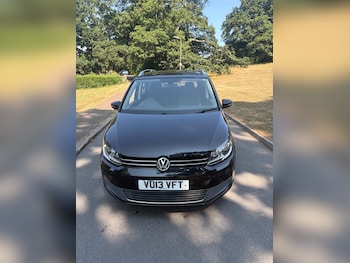 Used Volkswagen Touran 2013 for sale - 79459803: Photo