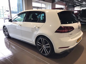 Used Volkswagen Golf 2018 for sale - 75761846: Photo