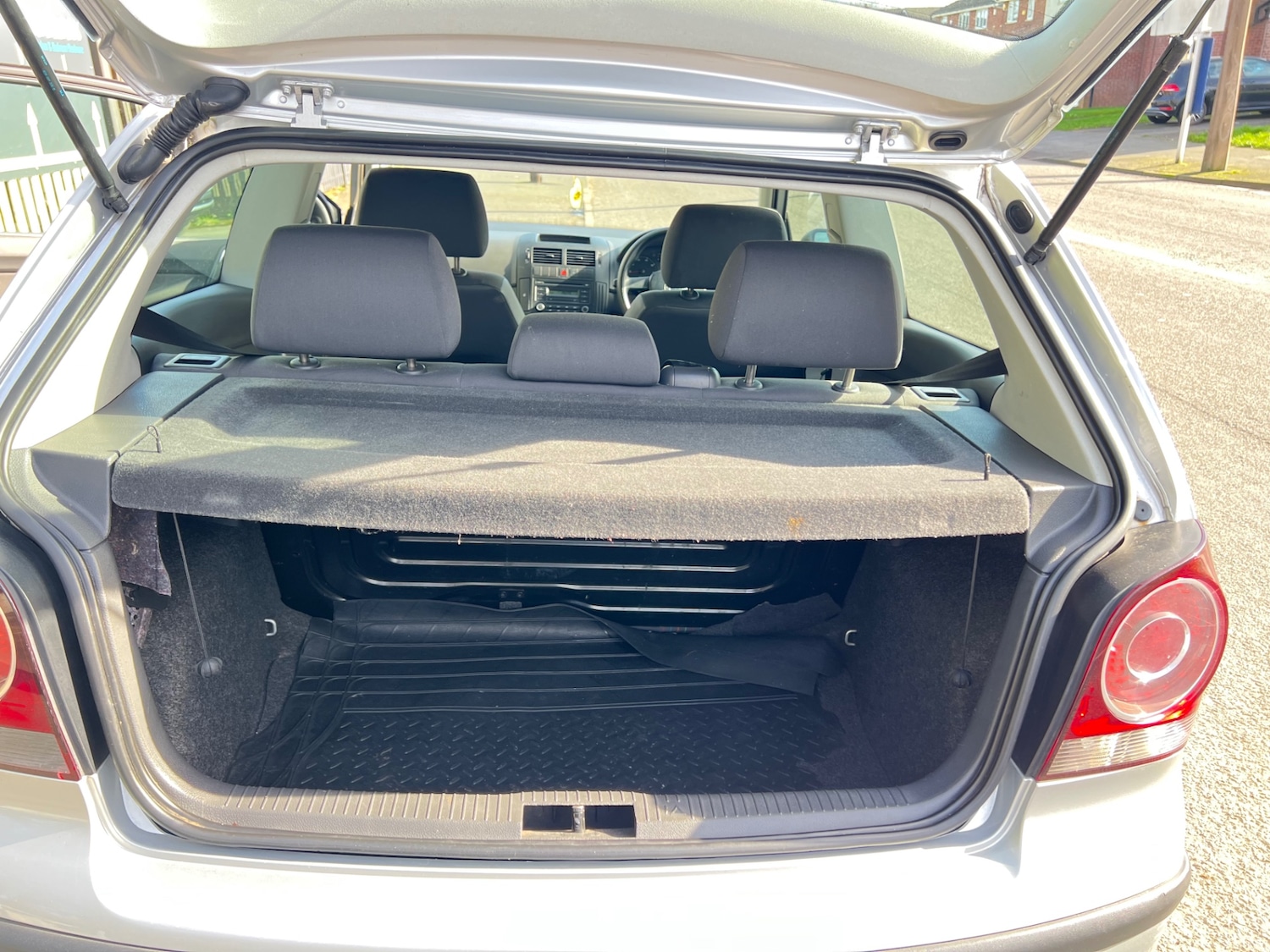 Used Volkswagen Polo 2005 for sale - 77730549: Photo 12