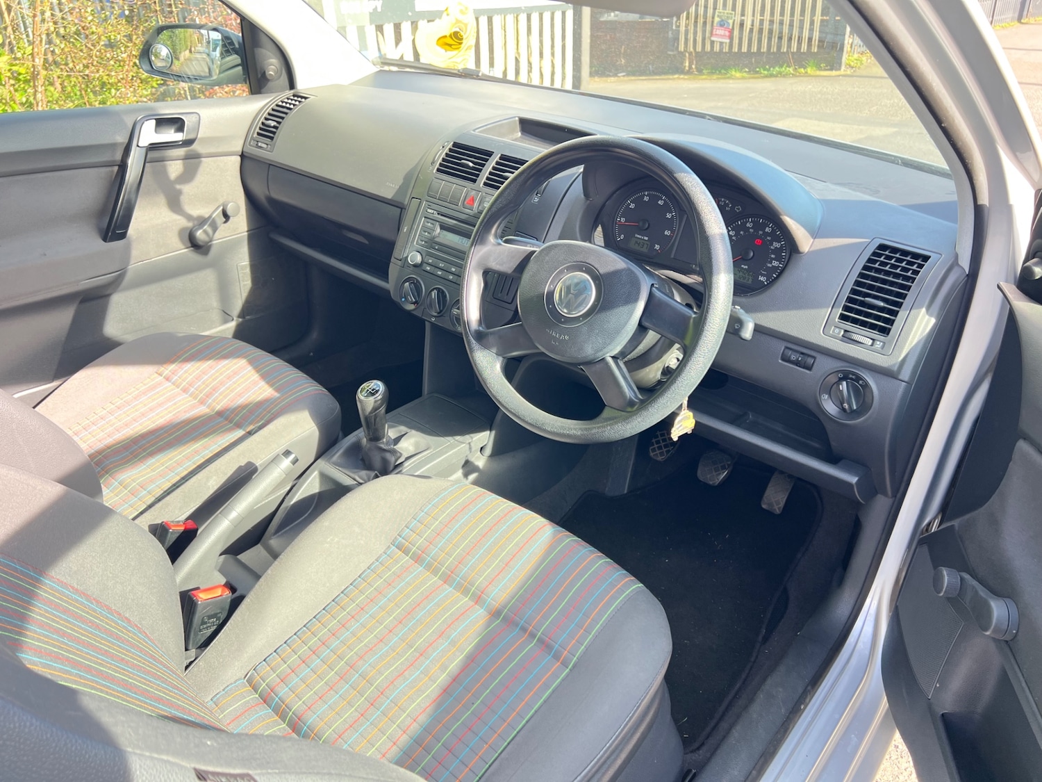 Used Volkswagen Polo 2005 for sale - 77730549: Photo 8