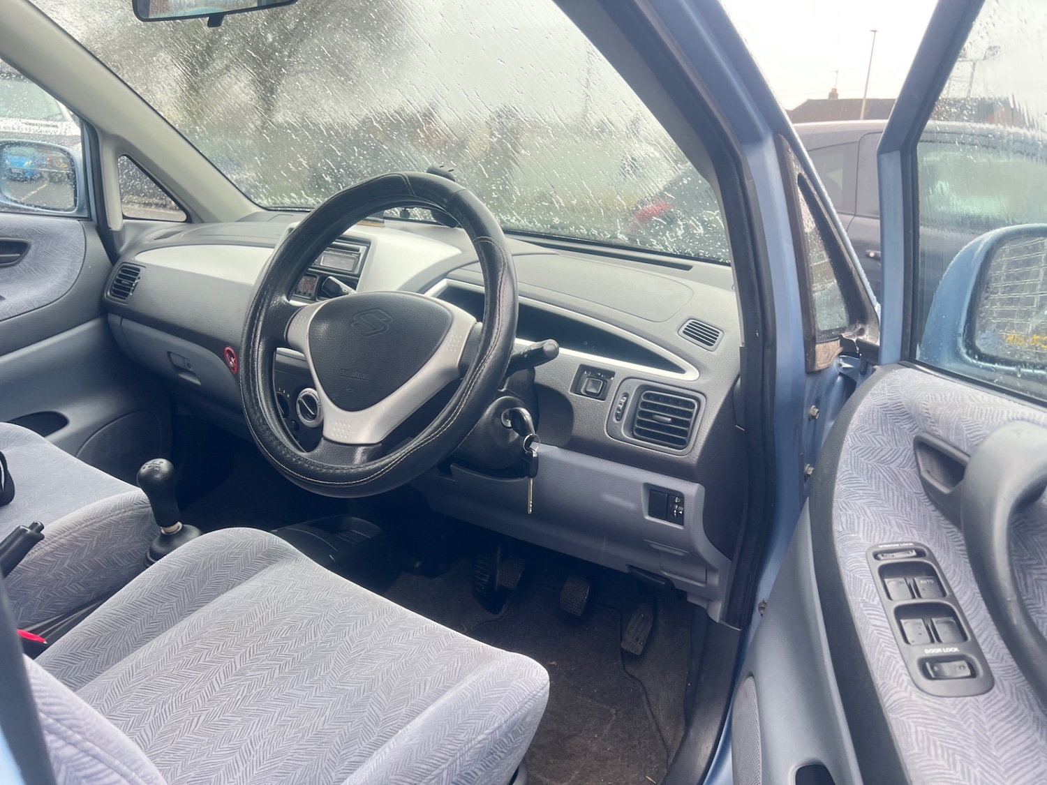 Used Suzuki Liana 2002 for sale - 77656676: Photo 5